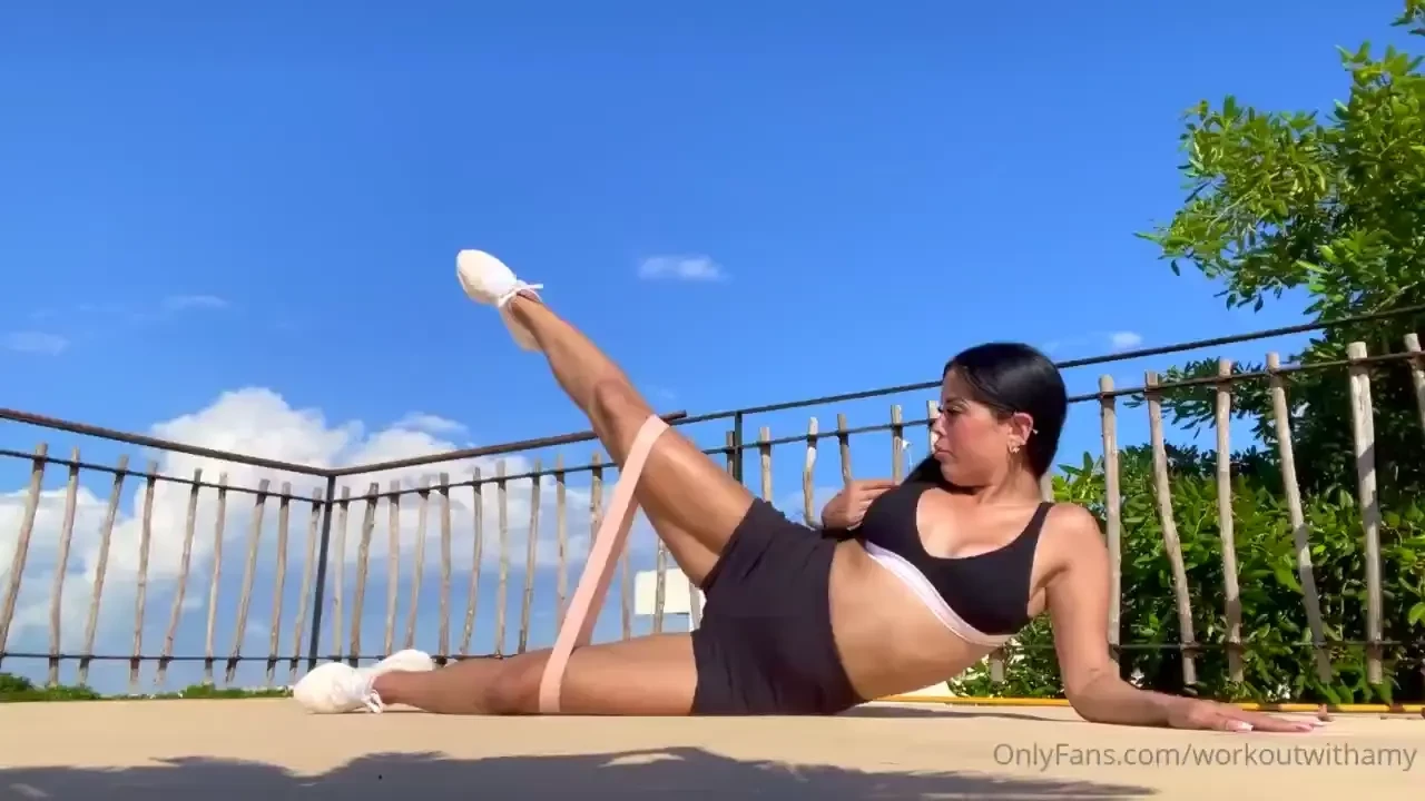 Lower body exercises using a booty band love these to tone my legs and 