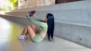 Try these upper body exercises using a 10 pound weighted plate that