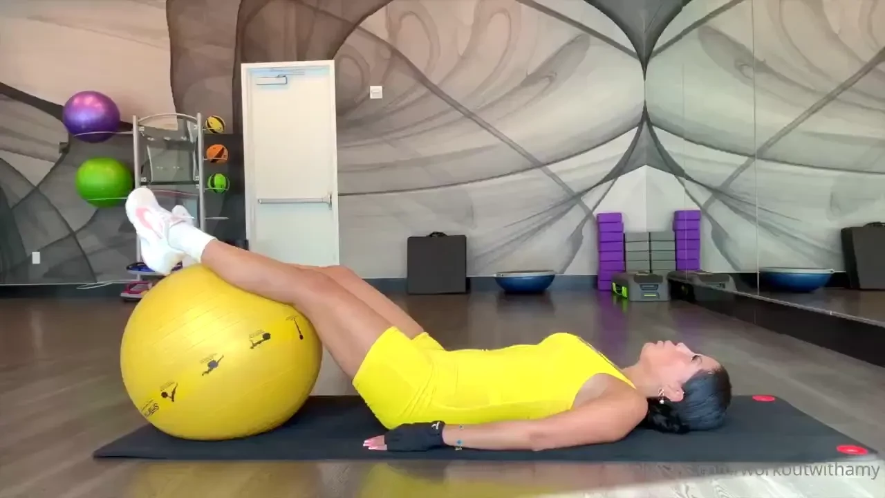 Try these exercises to tone your core and back 