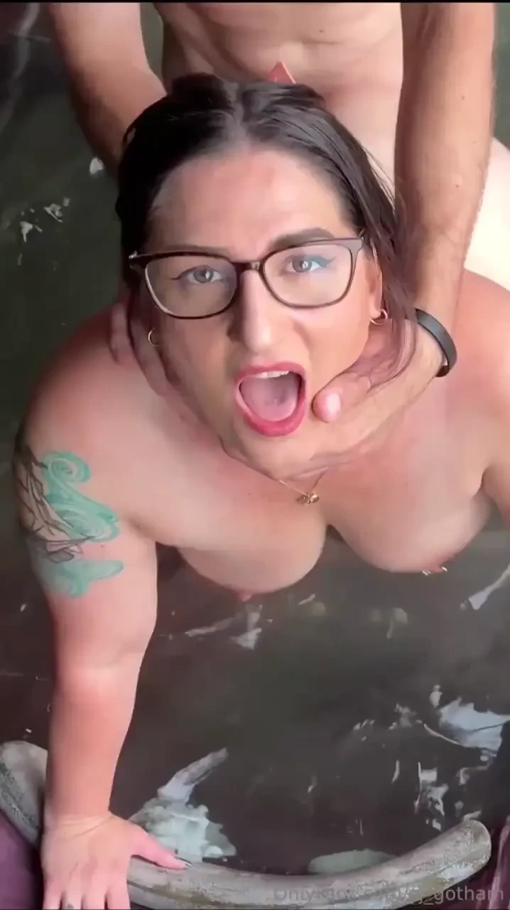 Have you watched our latest movie yet enjoy the view as princess_poppy 