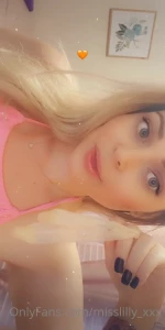 misslilly-xxx - Calling all cucks dinner is here 