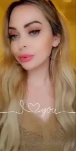 Kisses for you all part 1