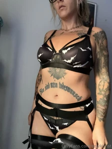 Good morning baby cum for me before you go