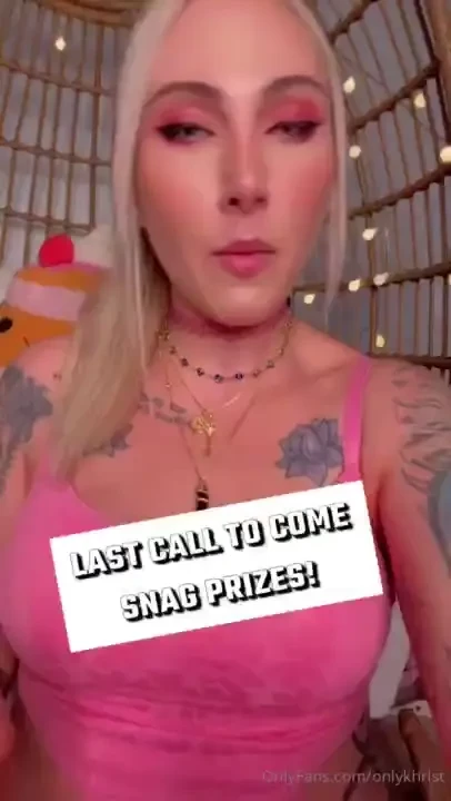 Last call to grab some content 