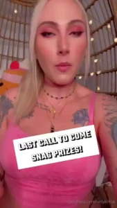 Last call to grab some content