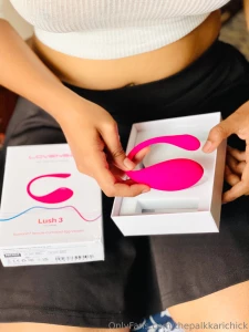 New toy in town who wanna play with it