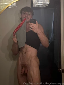 As promised the full version of that pic