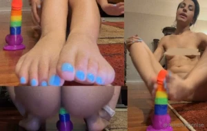 Foot fetish fantasy 10 mins of freaky fun just 5 i start by sucking on