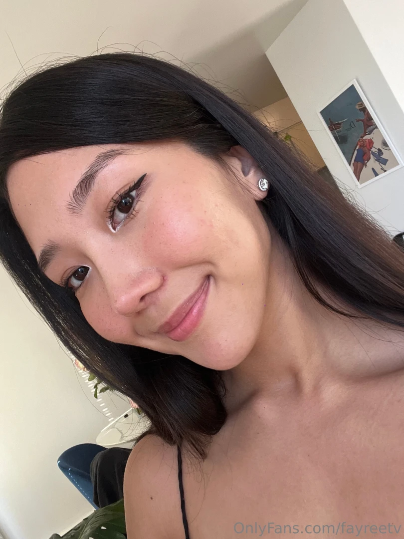 Clean girl make up coz why not 