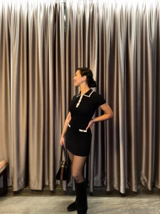 Just a girl who loves compliments and good kisses