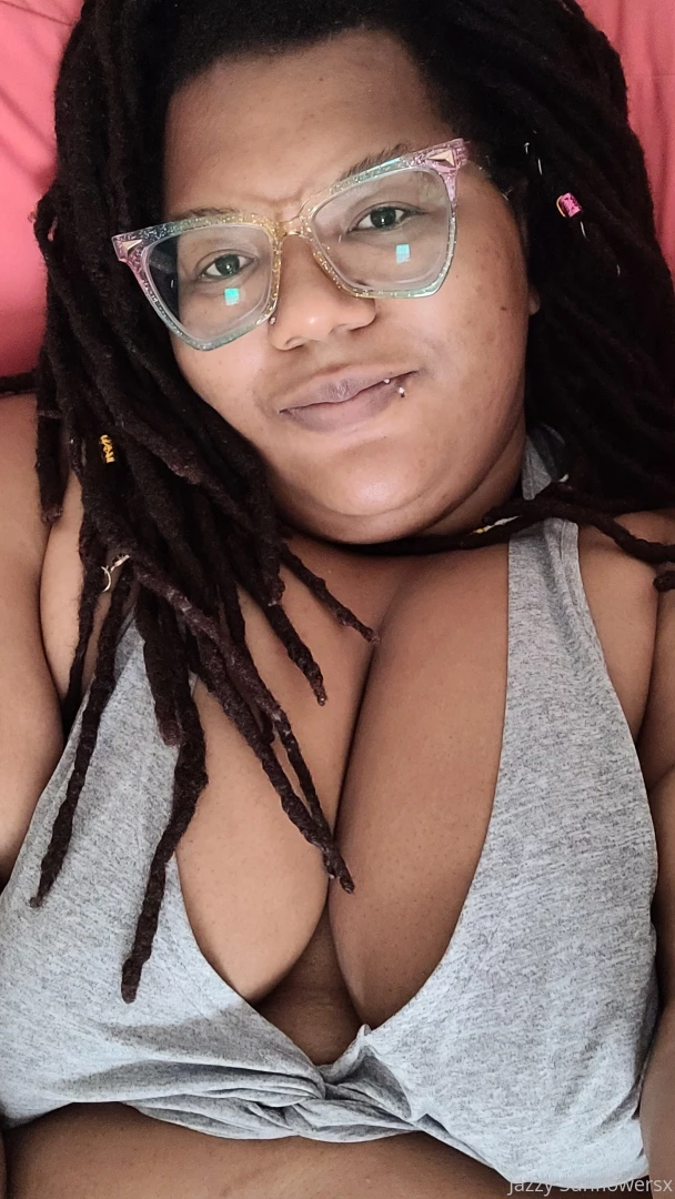 Good morning first person to tip me 100 gets whatever they want im so 