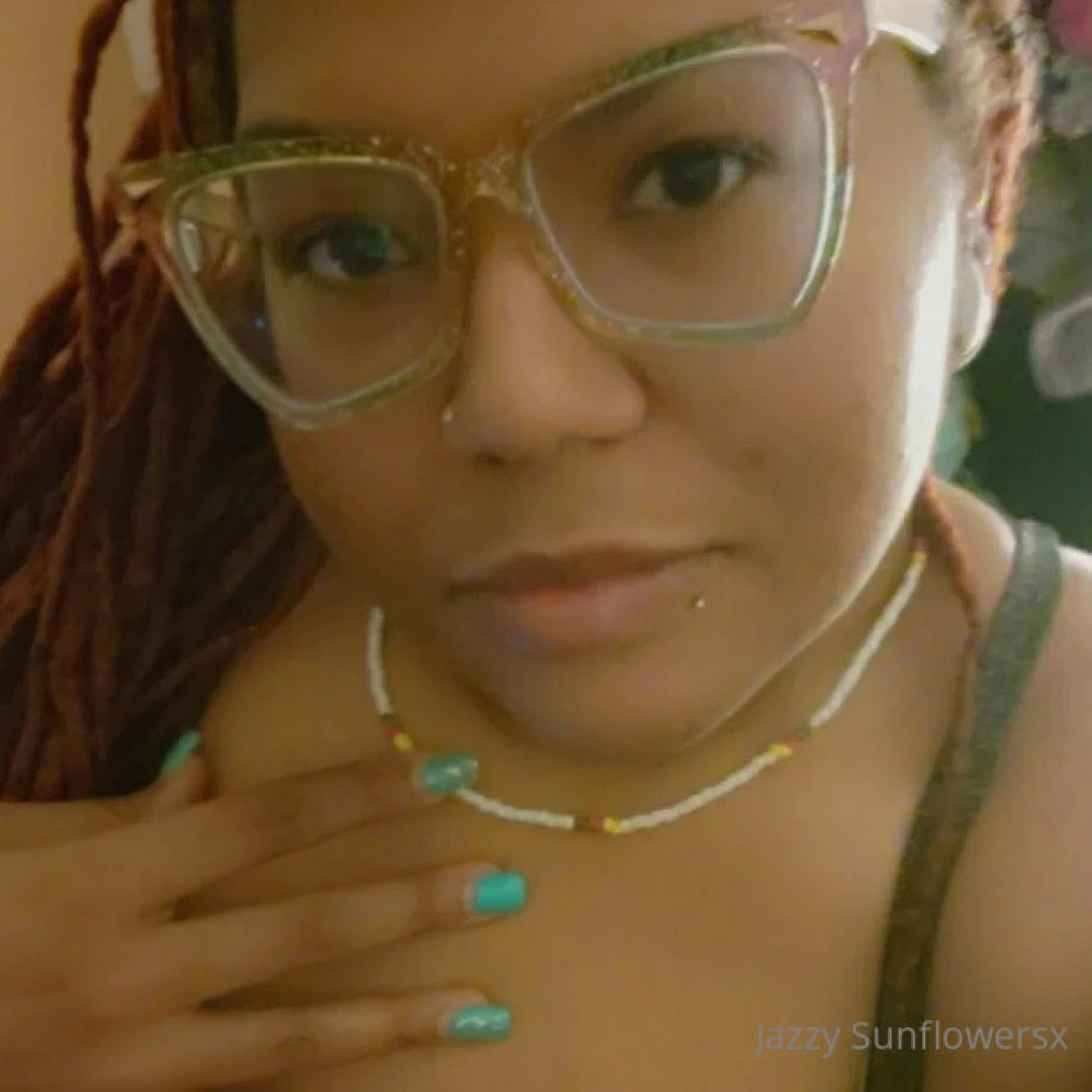 Tip me 10 if you could handle these curves 