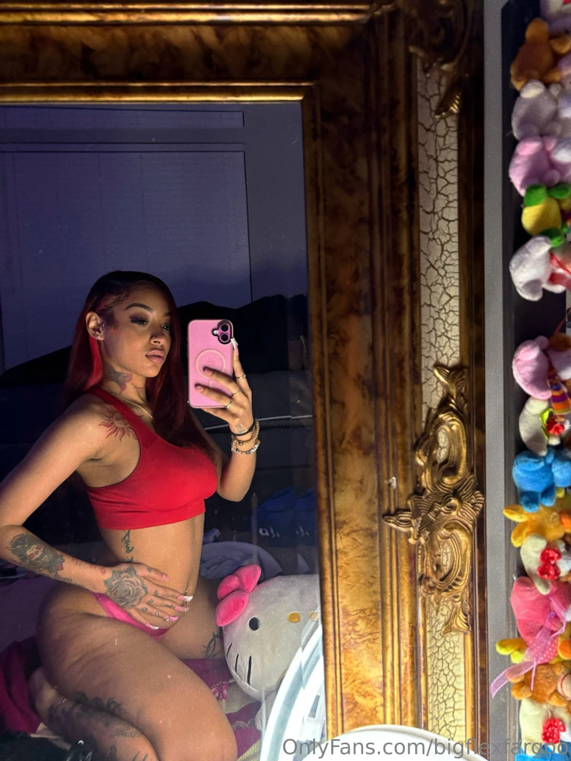 I wanna turn you on daddy 