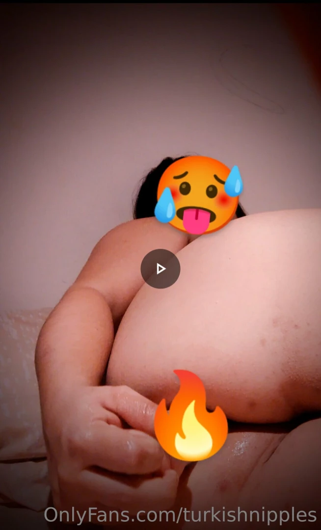 I put my dild0 deep in my ass how delicious it feels to think it s 