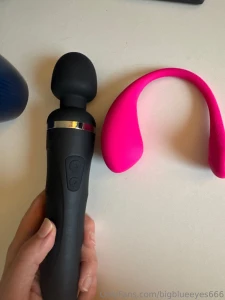 Noticed some of you ask to control my toy on stream i have 2 lovense