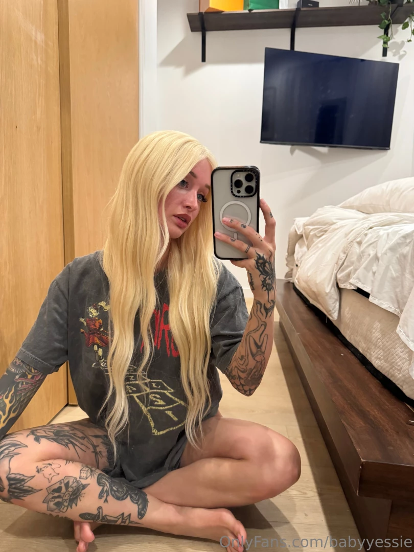 Ready for new content message me for a preview part 1 