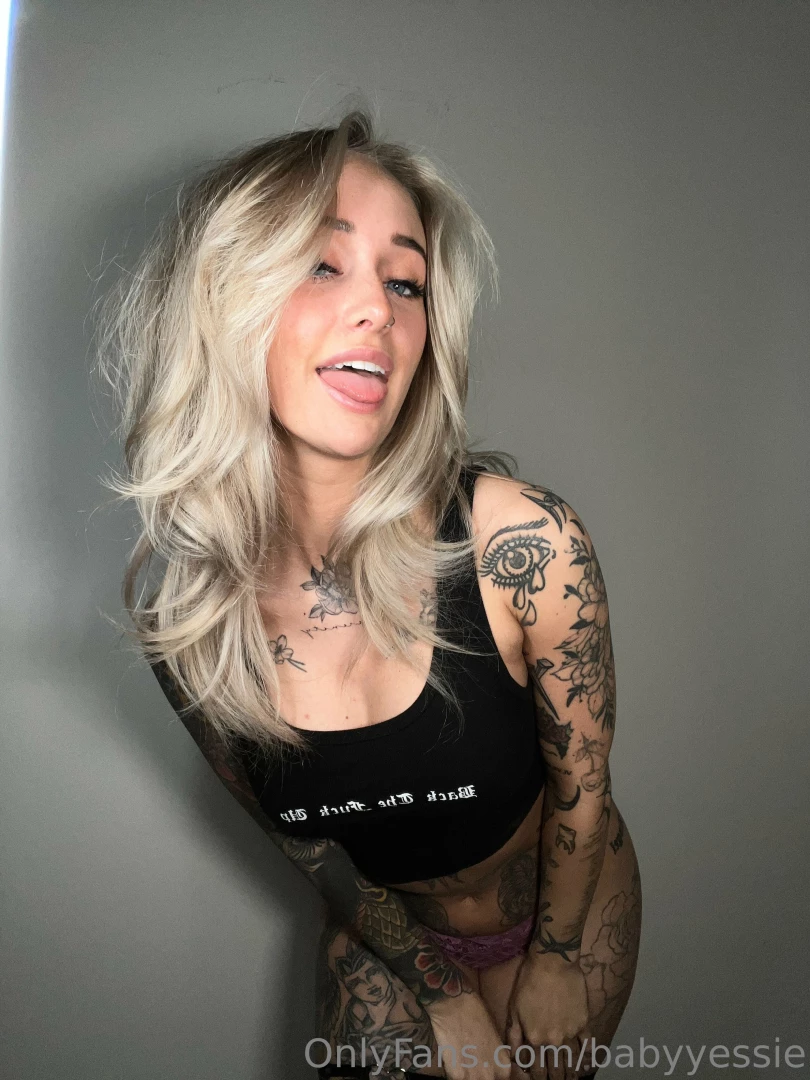 I ve been playing games all day i m bored and wanna relax someone part 5 