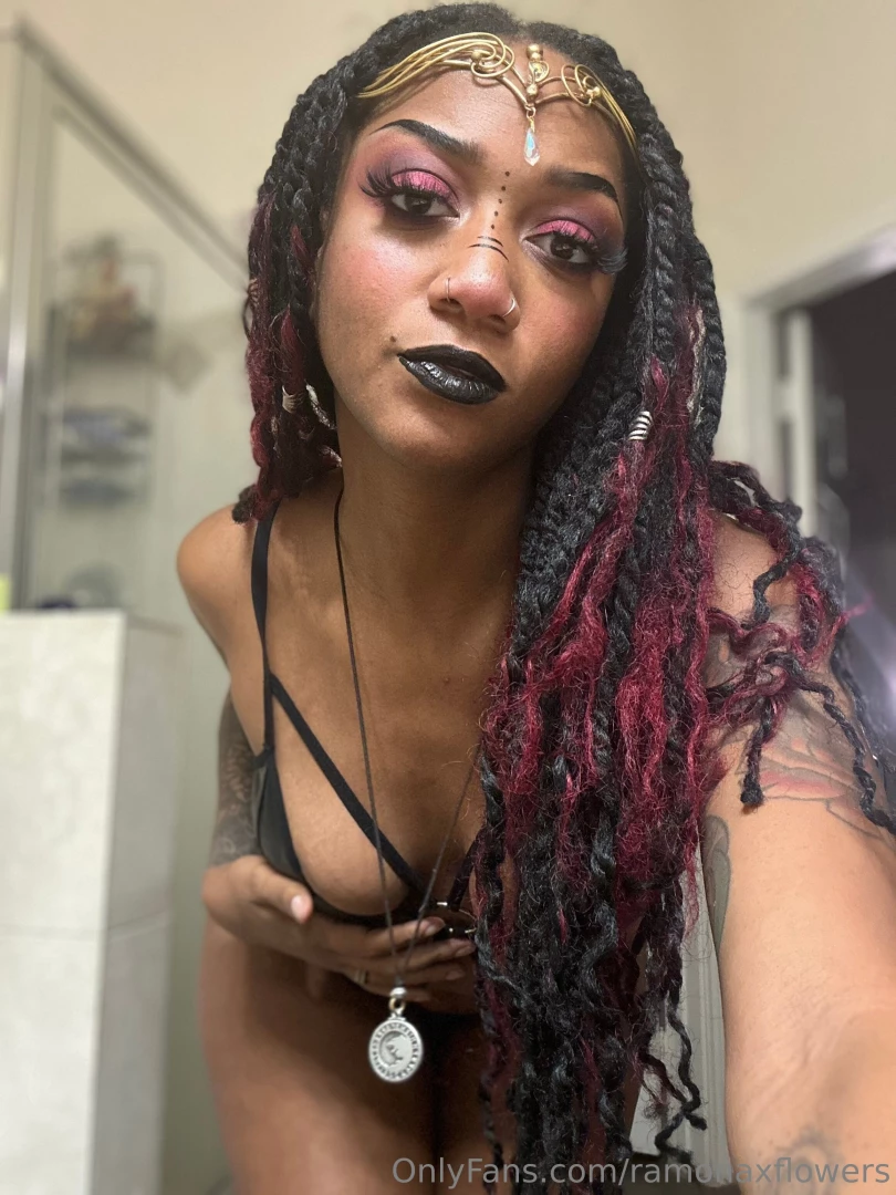 Fae or foe bend me over or you ll never know 