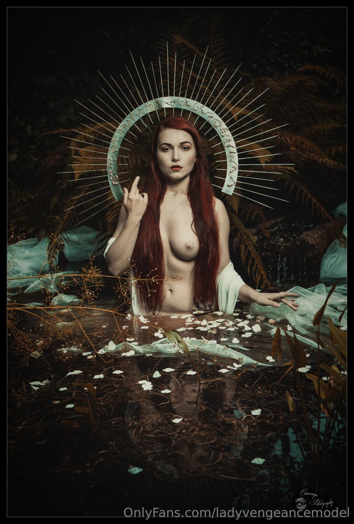 Lady of the lake this was a very impromptu shoot and it turned out part 2 
