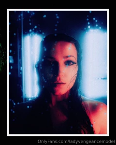 Third and last set from the shower shoot with jens de vos part 4