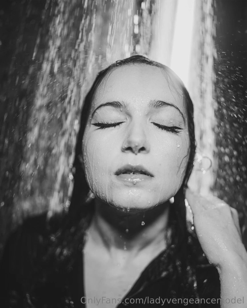 Third and last set from the shower shoot with jens de vos part 5 