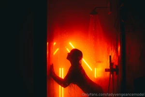 More from the shower shoot with jens de vos part 2