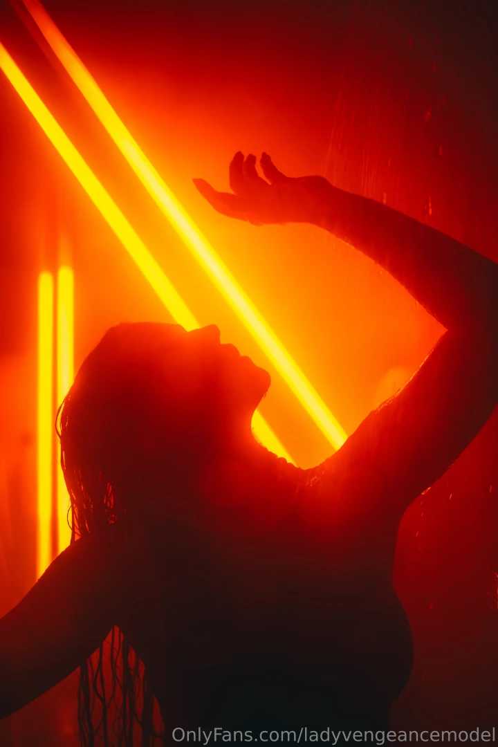 More from the shower shoot with jens de vos part 3 