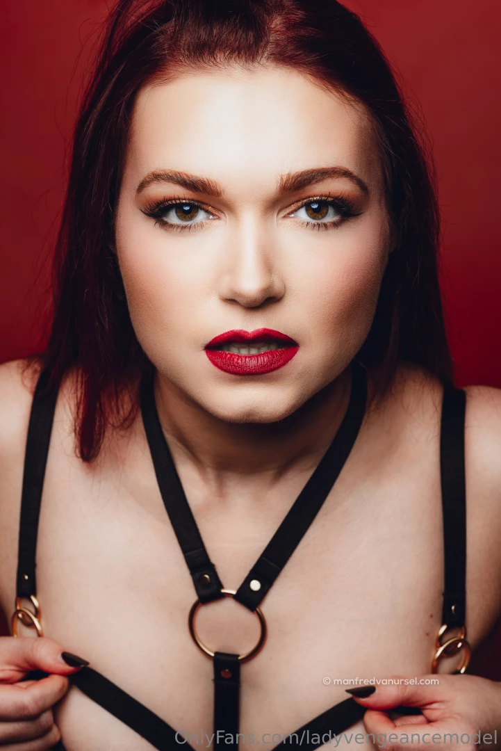 Since i can only post 40 pictures per post i made a selection from the part 22 