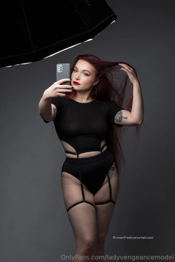 Since i can only post 40 pictures per post i made a selection from the part 9 