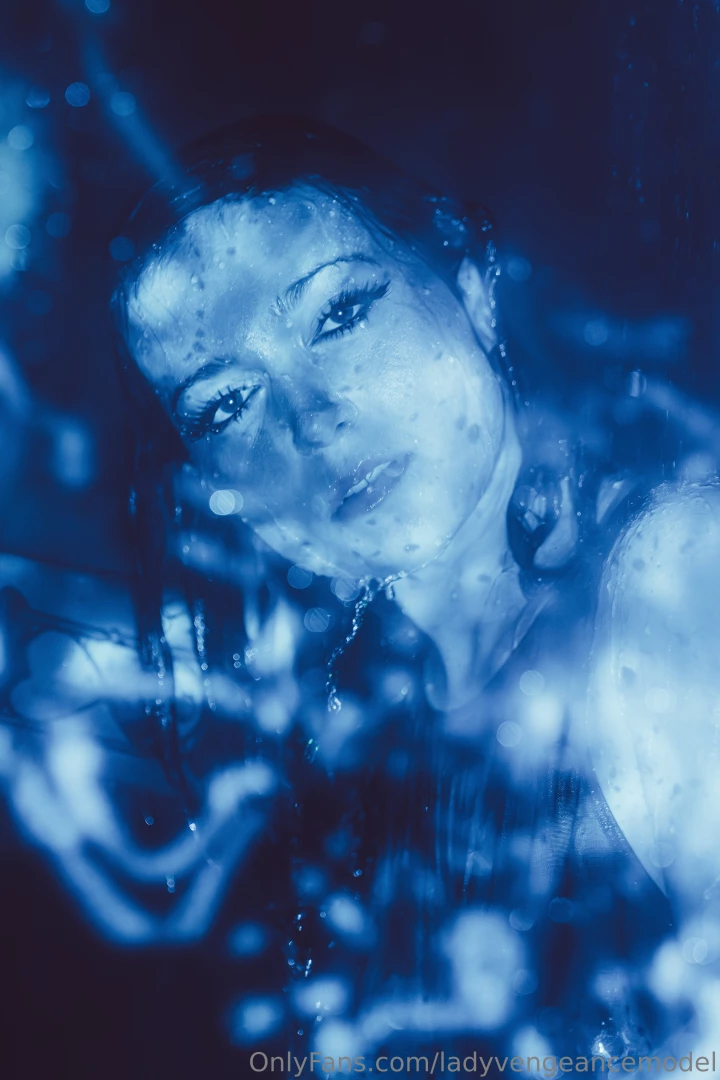 Set 2 from the shower shoot with jens de vos part 5 