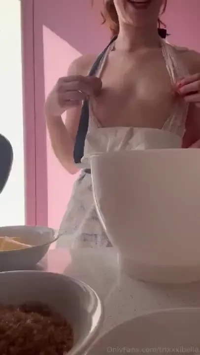 Filmed a baking video today i might have fucked myself 