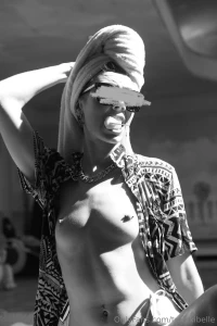 We had so much fun making these eating pineapple so i taste sweeter part 6