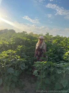 Photo dump of me in a sunflower patch which photo is your favorite let part 1