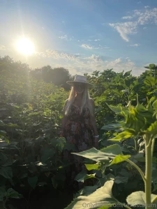Photo dump of me in a sunflower patch which photo is your favorite let part 3
