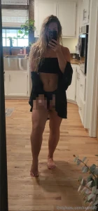 Hey what is your christmas wish from me dm me now