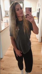 Well since literally no one wants to chat play i guess i ll have to go