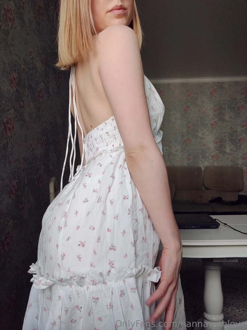 This dress is worn without underwear 