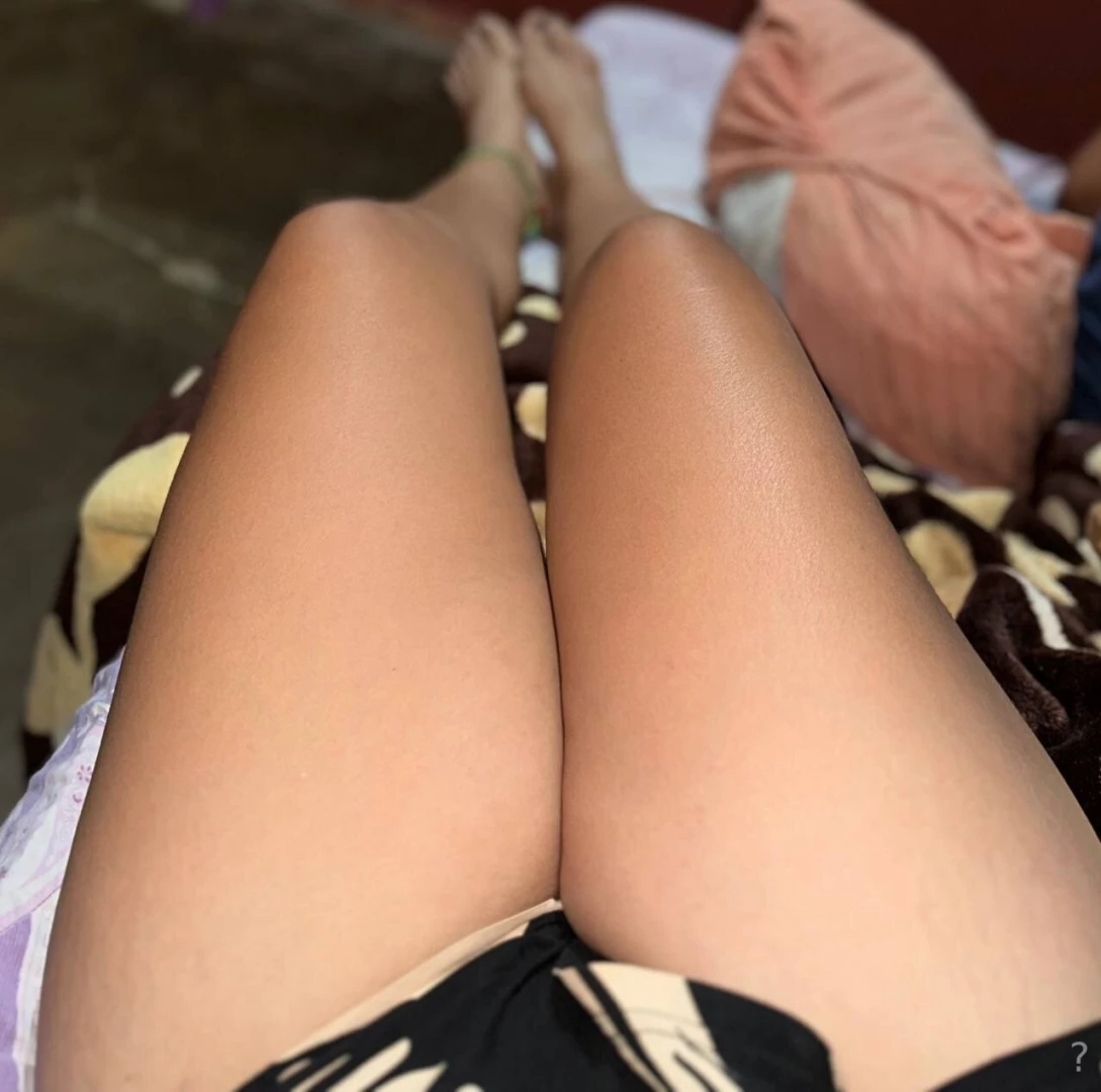 In my bed i want to masturbate does anyone want to do it with me 