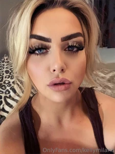 Mess my pretty face and later fill my pussy up with your cum