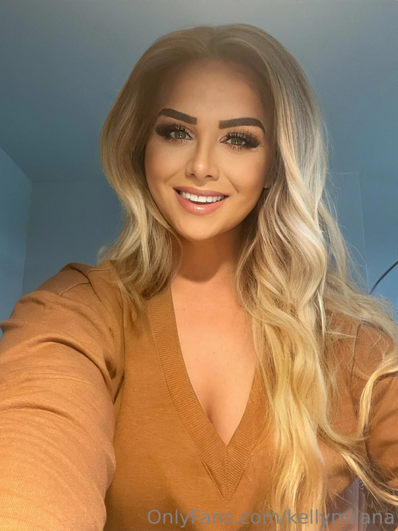 Let s play a stripping game till we are naked 