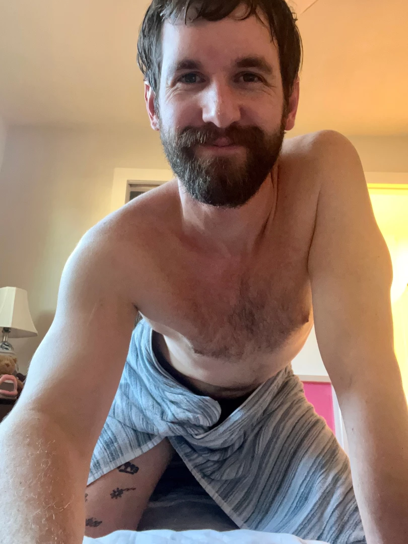 Fresh out of the shower free for my exclusive members www onlyfans com 