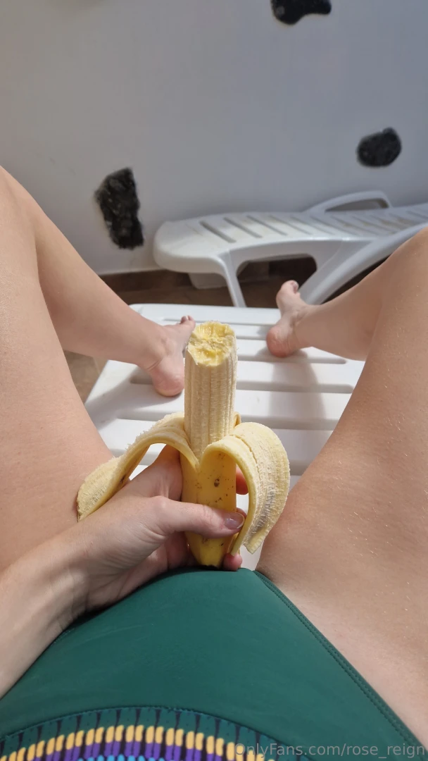 Sunny chills with my favourite fruit would you like to watch me eat it 