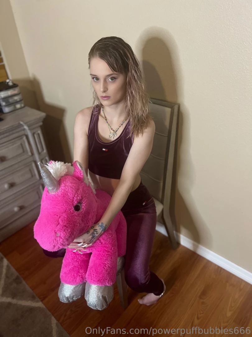 Feeling magnetic tonight who s ready to get attracted 