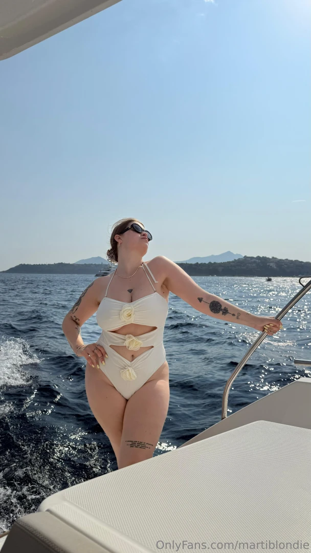 Good vibes al mare anche se il mare posso crearlo anche io 