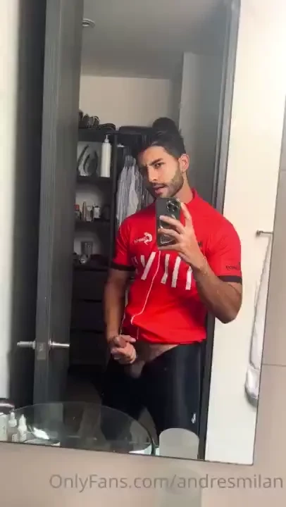 Training make me so hot entrenar me pone muy caliente some mouth for part 1 