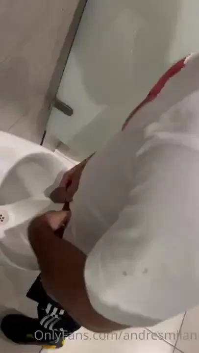 Que har as si te aparezco as en los ba os del mall what would you do part 2 