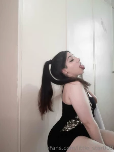 I love putting on makeup like a bratz doll do you like how it looks on