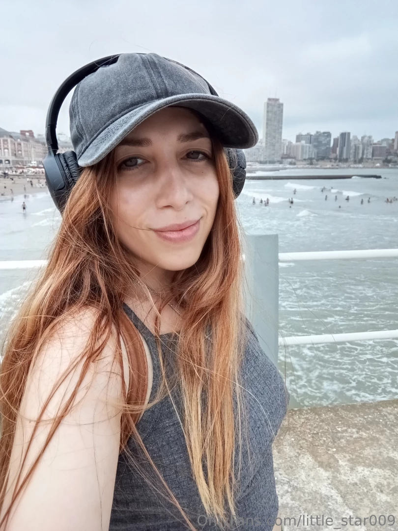 All day alone enjoying the view 