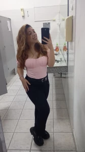 Hiii everyone good morning i hope i can get back here did you miss me