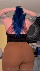 Nice view from behind part 1